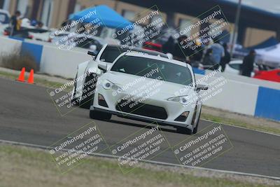 media/Dec-19-2025-Lucky Dog Racing (Fri) [[3b7b1b5fc8]]/Intermediate Low/Session 2 Turn 1/